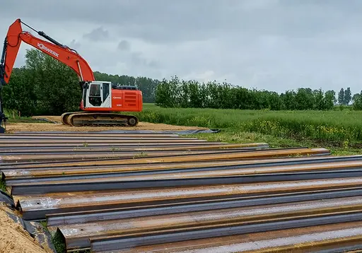 terra infrastructure  mit 3.500 Tonnen Spundwandprofilen beteiligt