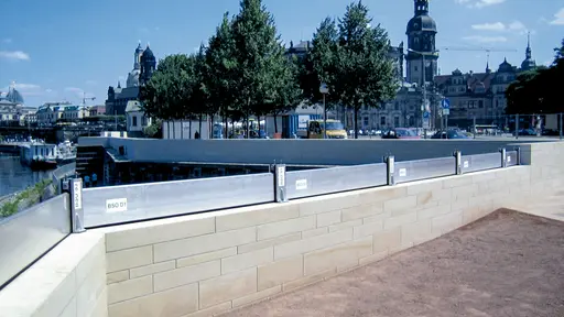 PROTECTION DU CENTRE HISTORIQUE DE DRESDE