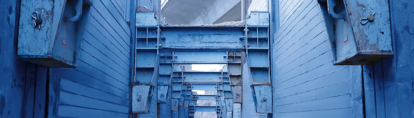 Linear shoring