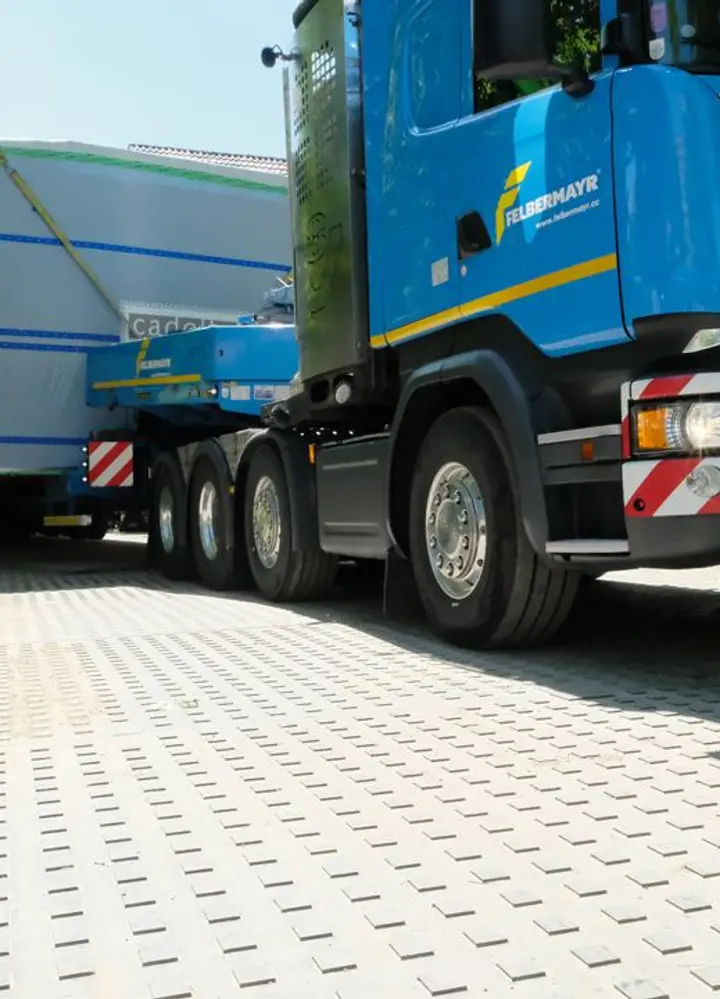Plastic Site Road 3.00x2.50m tk 